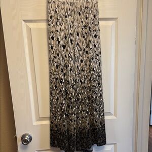 Elegant Black and Cream Wide Leg cropped Pants